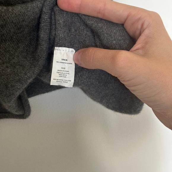 VINCE 100% Cashmere Dolman Sleeve Tunic Boxy Sweater - Picture 3 of 7